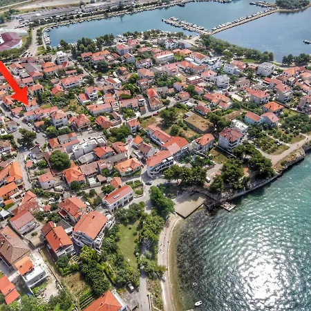 Apartment Mtv With Privatne Parking Zadar
