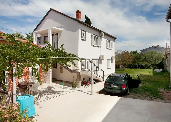 Appartement Mtv - Private Parking, Fast Wi-fi & Steps To The Zadar