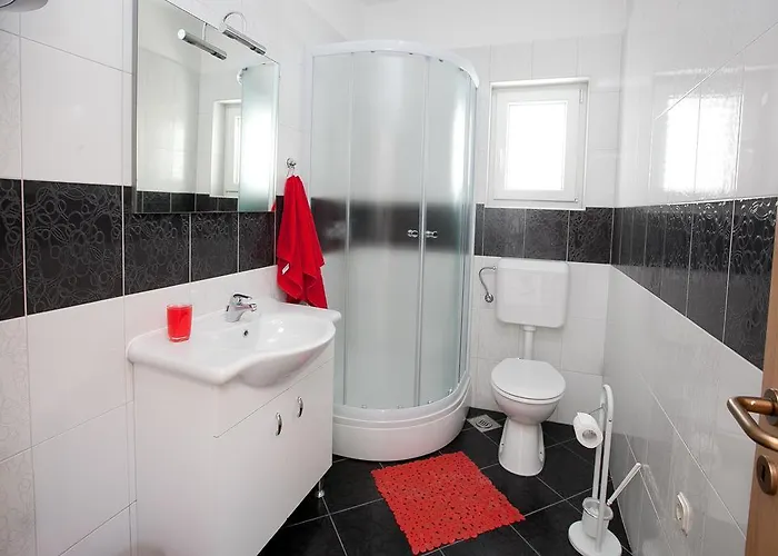Mtv - Private Parking, Fast Wi-fi & Steps To The Appartement *