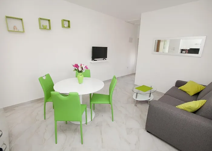 아파트 Mtv - Private Parking, Fast Wi-fi & Steps To The *