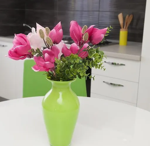 Appartement Mtv - Private Parking, Fast Wi-fi & Steps To The